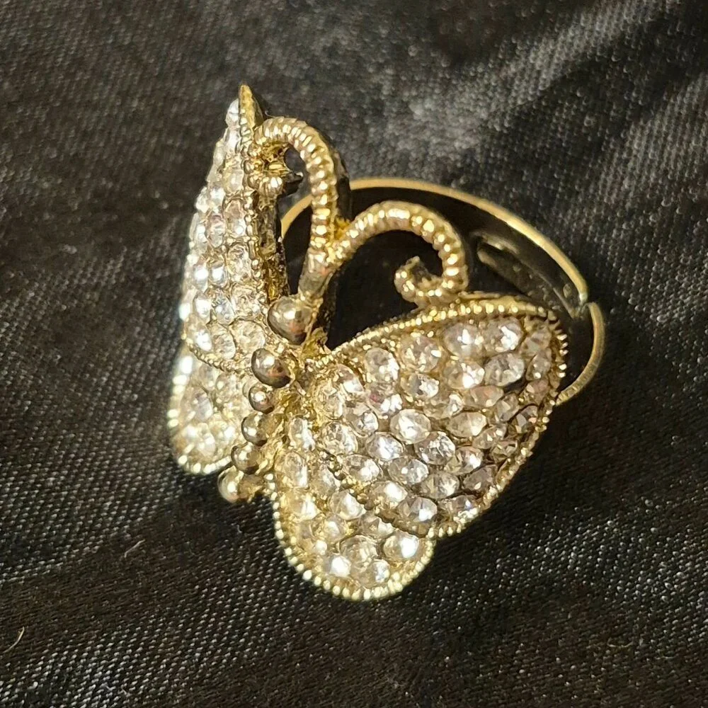 Fairy Gather Rings ππ§ββοΈ Clear Rhinestones Butterfly Gold Tone Adjustable Ring - Picture 7 of 11